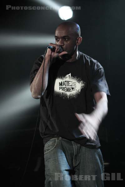 AL - 2009-11-13 - PARIS - La Maroquinerie - 